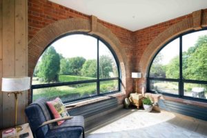 Противопожарный витраж в форме арки / серия FRM7265